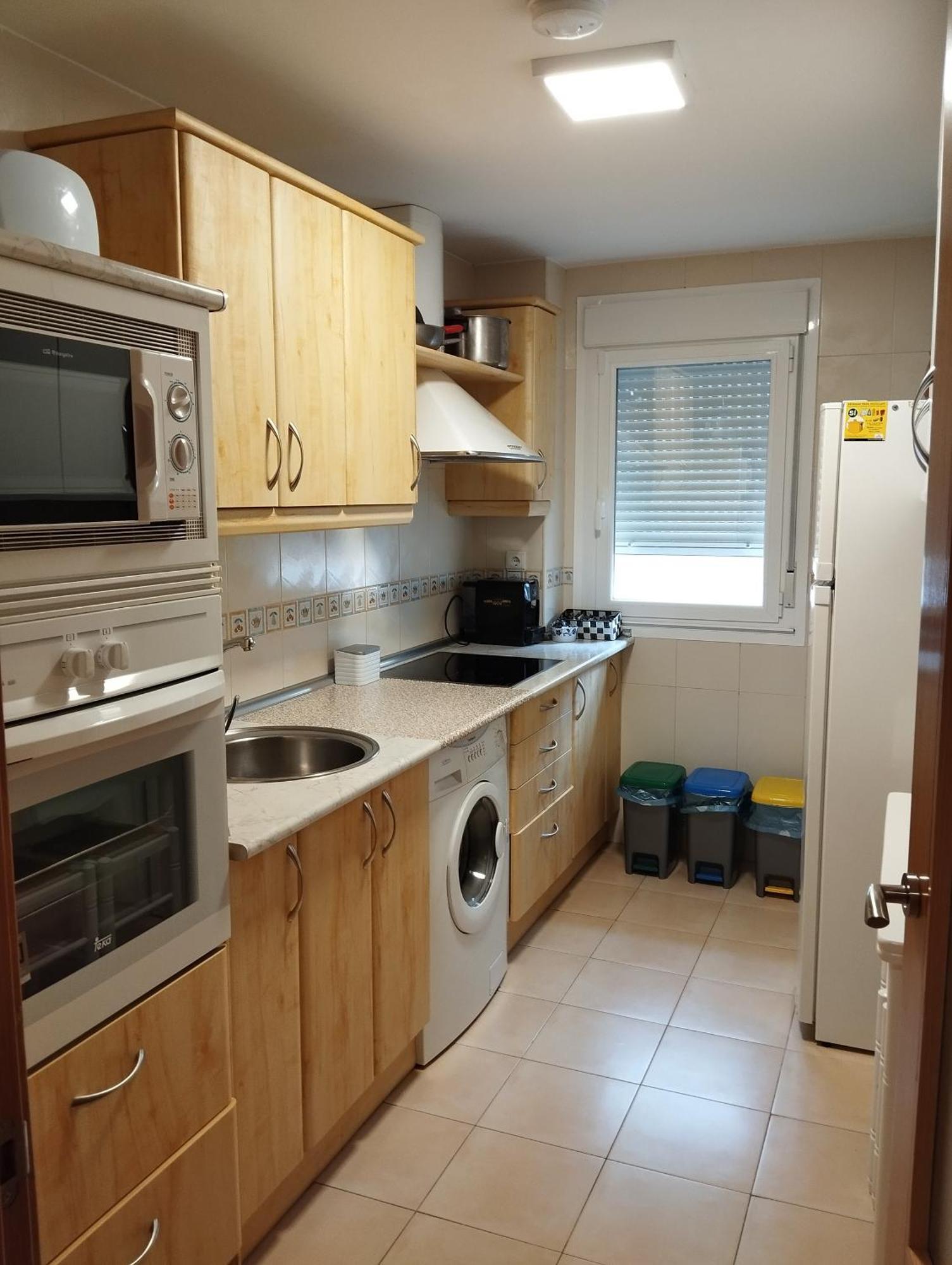 Apartamento Alhondiga Хервас Экстерьер фото
