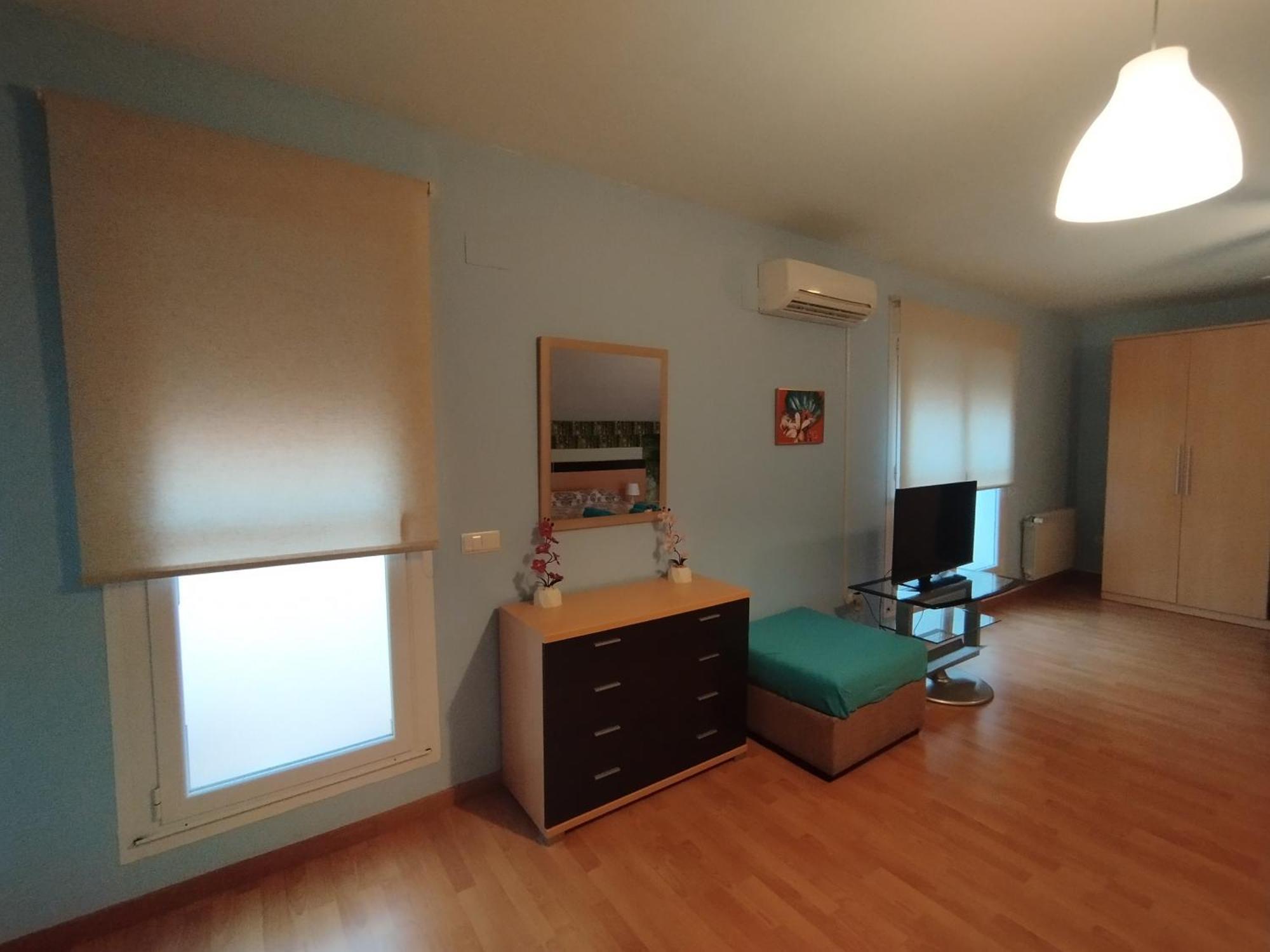 Apartamento Alhondiga Хервас Экстерьер фото